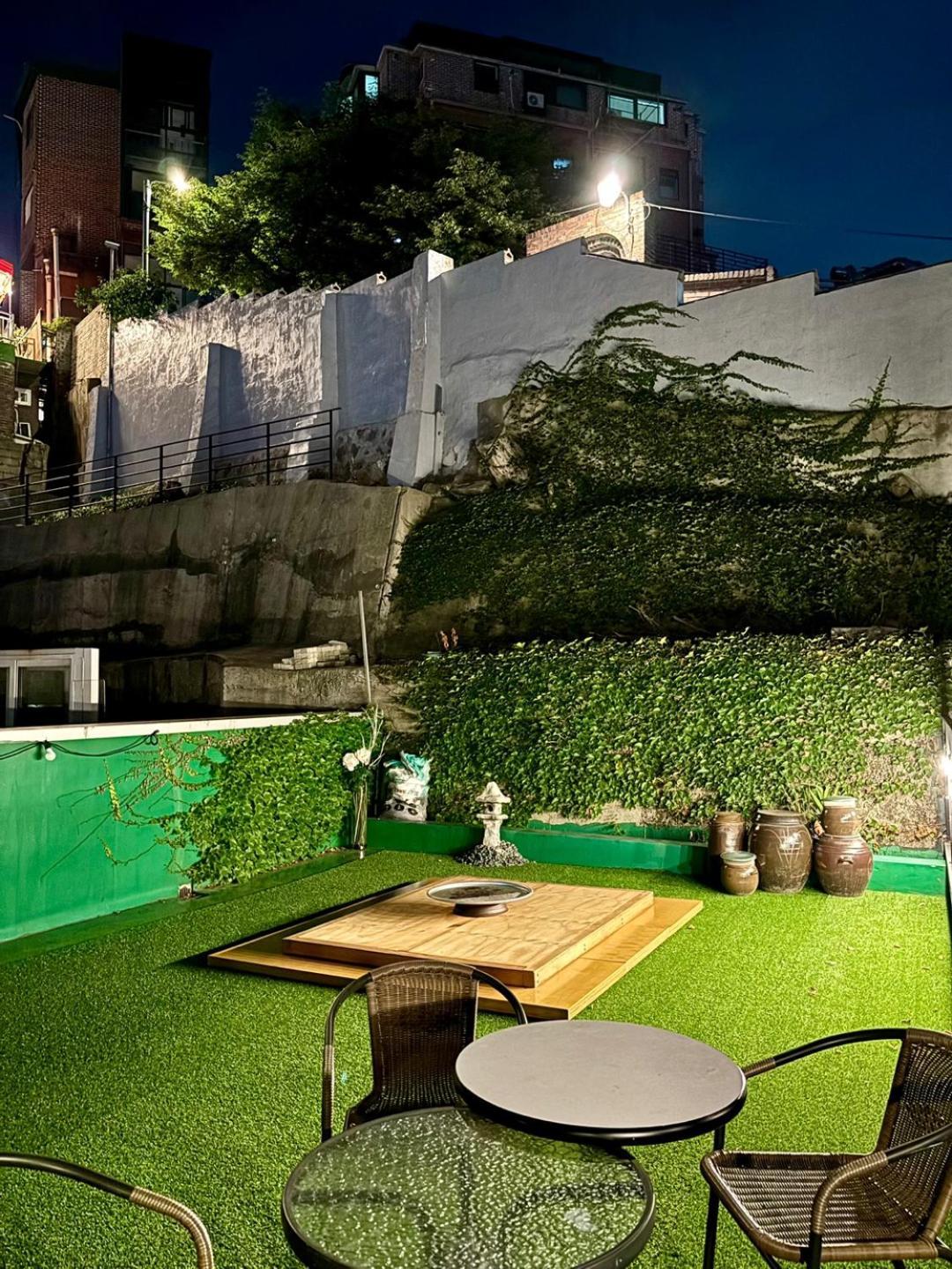 Look Home Guesthouse Сеул Экстерьер фото